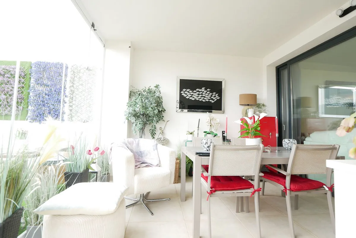 bd50a74c-32d1-41e1-a42b-8e3390ffa1b3