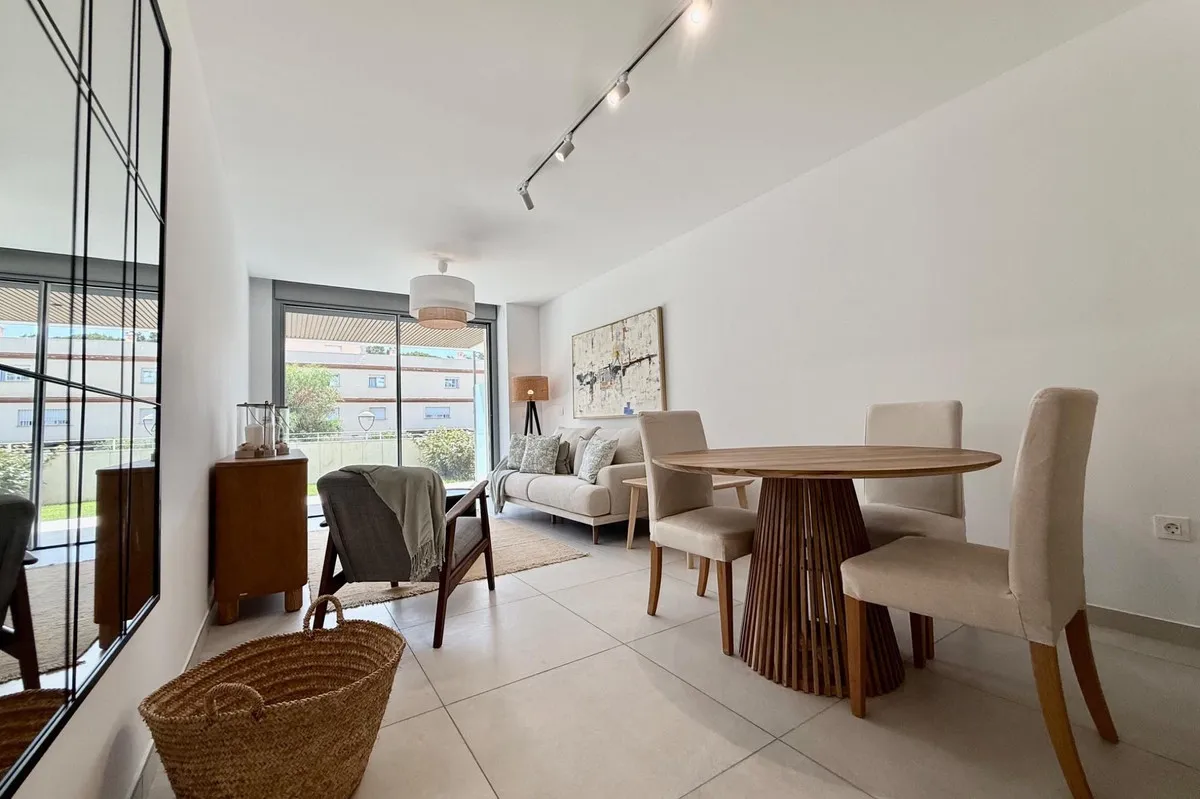 9e76851b-9cb1-4e05-8cd9-38ae1e2d1625