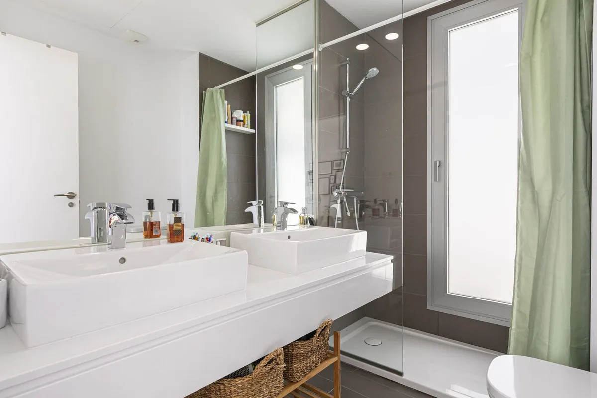 77090ef3-ece2-43dc-98f3-97760b133e07