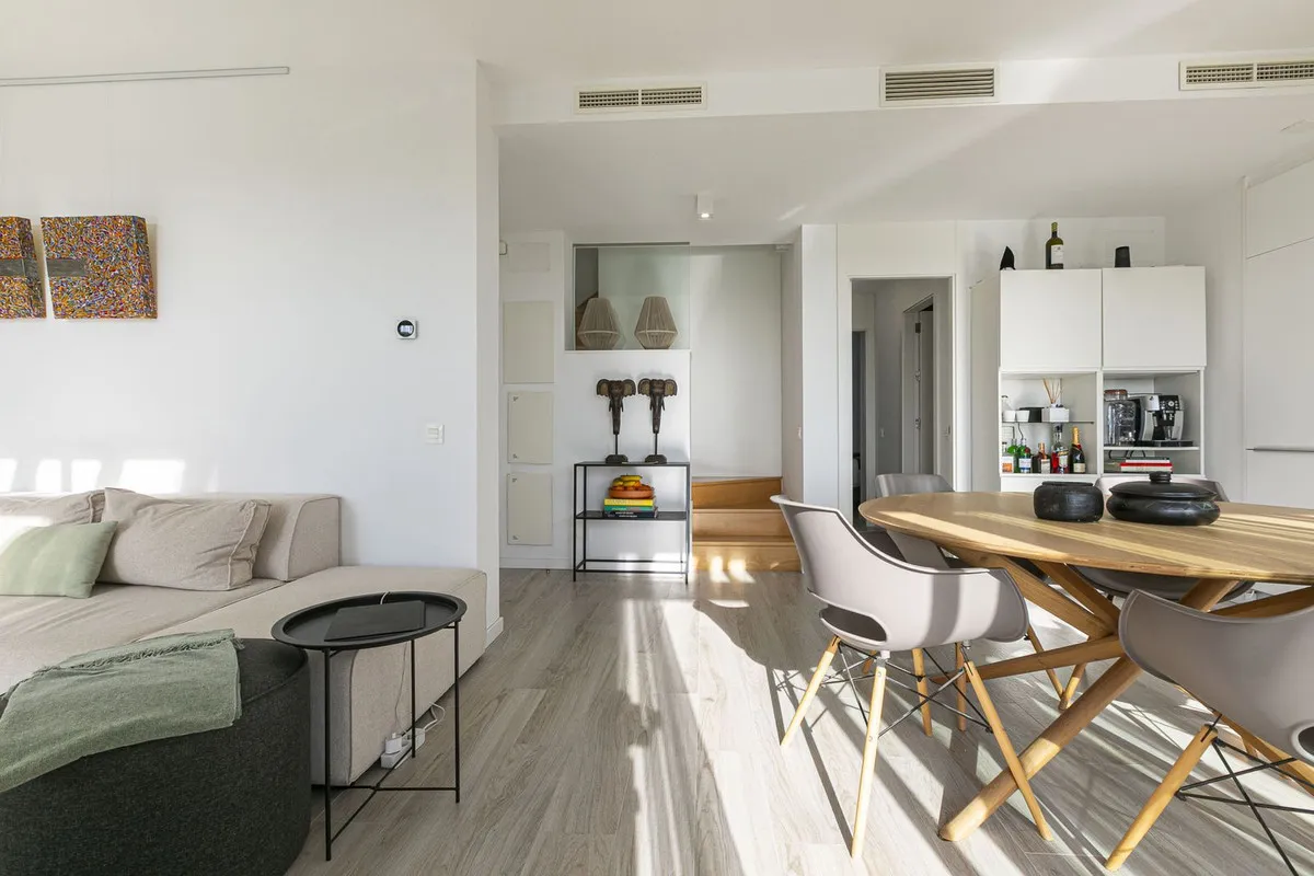 e79dd114-bdf2-4881-b617-bbac2e9b2fd4