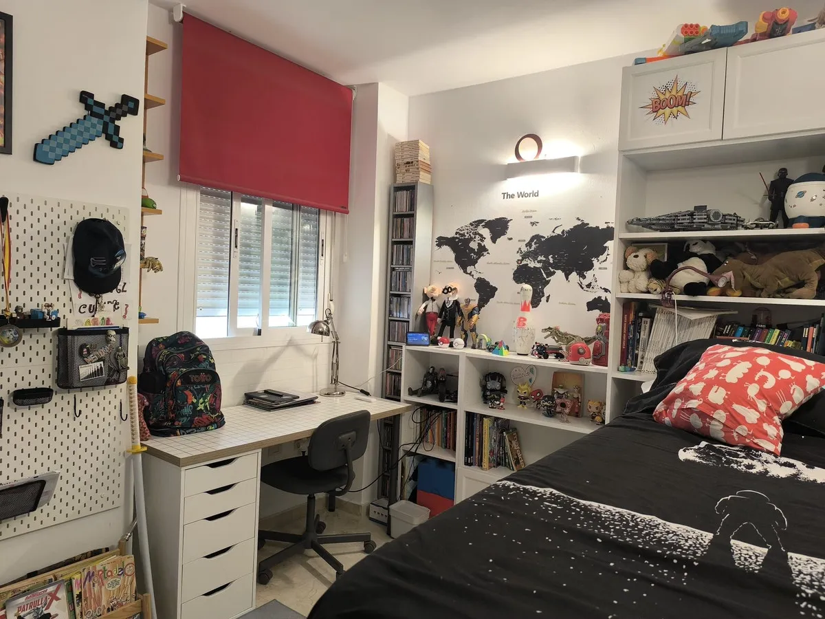 6a16c906-4d51-42f0-b0fc-b1b8be1db8ab