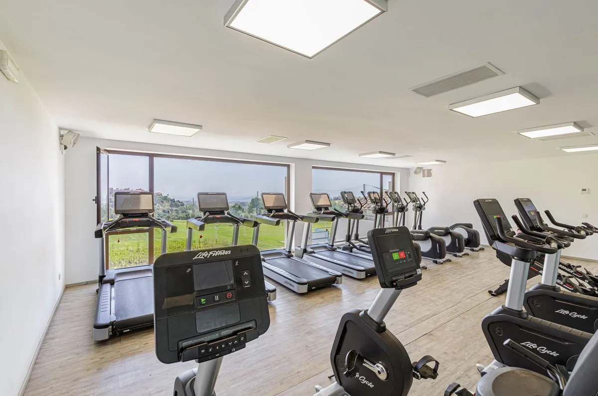 a01c9e14-5250-4520-8647-7ea1750cb18d