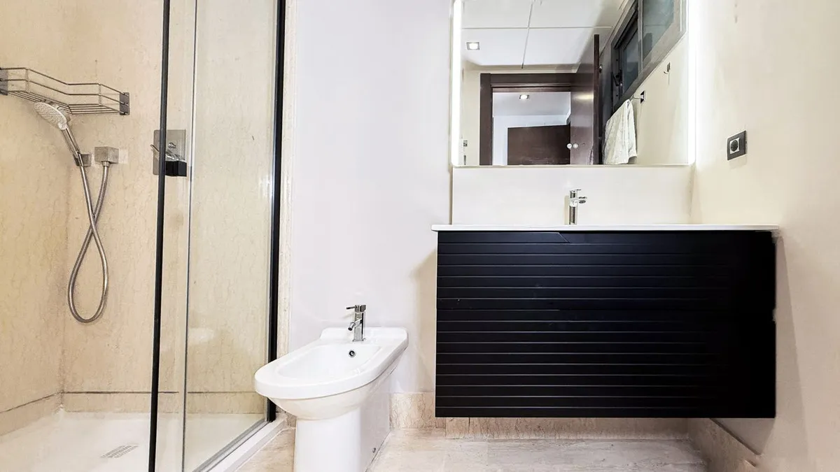 8c04b462-a89a-445d-bb63-6b9504d2014d