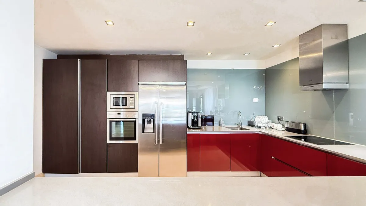 ccd33319-763d-4fdb-ae80-2192792a98c1