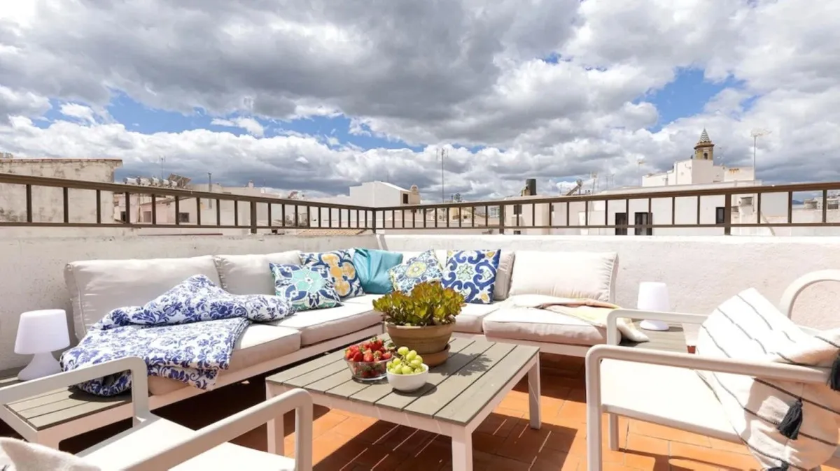 1859bc49-7320-4f23-90c5-677bae3d144a