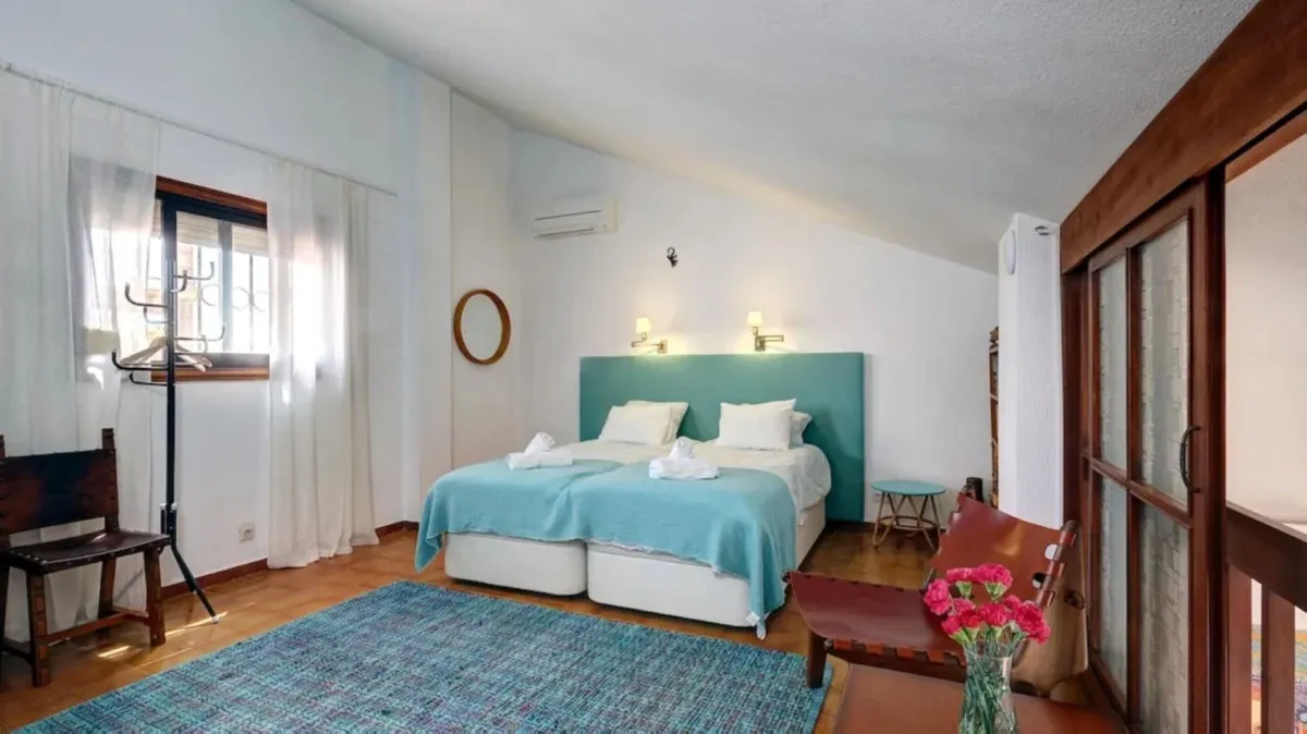 e52a2550-963e-47cd-beef-b6929b71a918