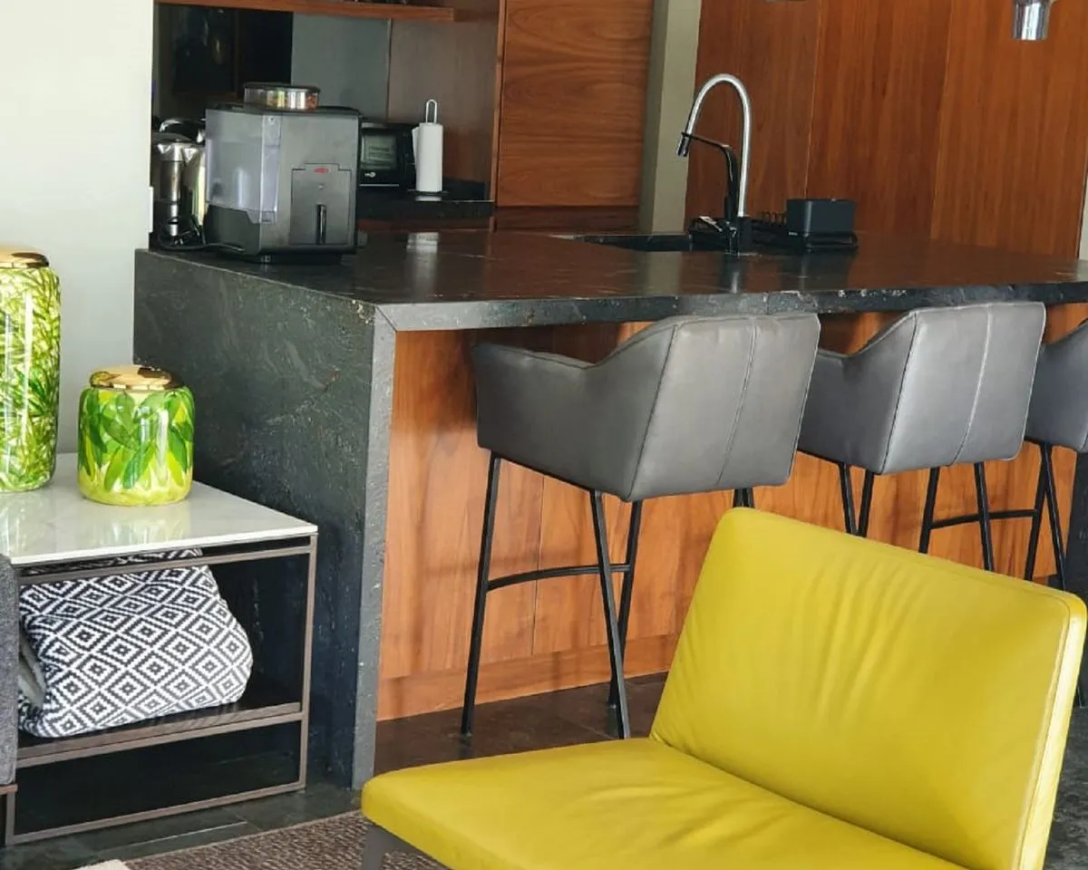 bfcb31c3-7e8d-4124-ae14-f80193cba319