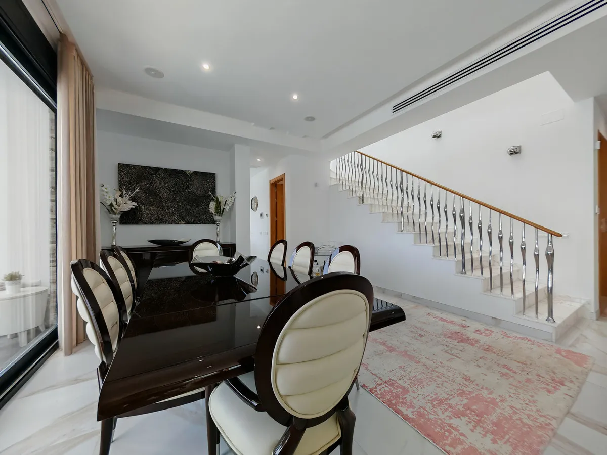 05d30c46-2b65-48ac-8a9e-e09084c991cf