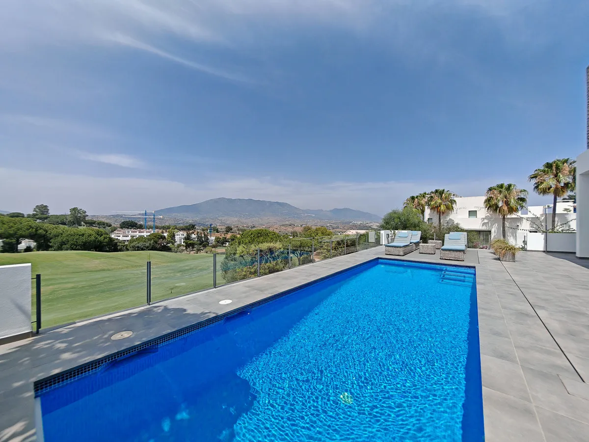 32c51ca3-cbfa-4ab0-9b2d-13796d2e88b1