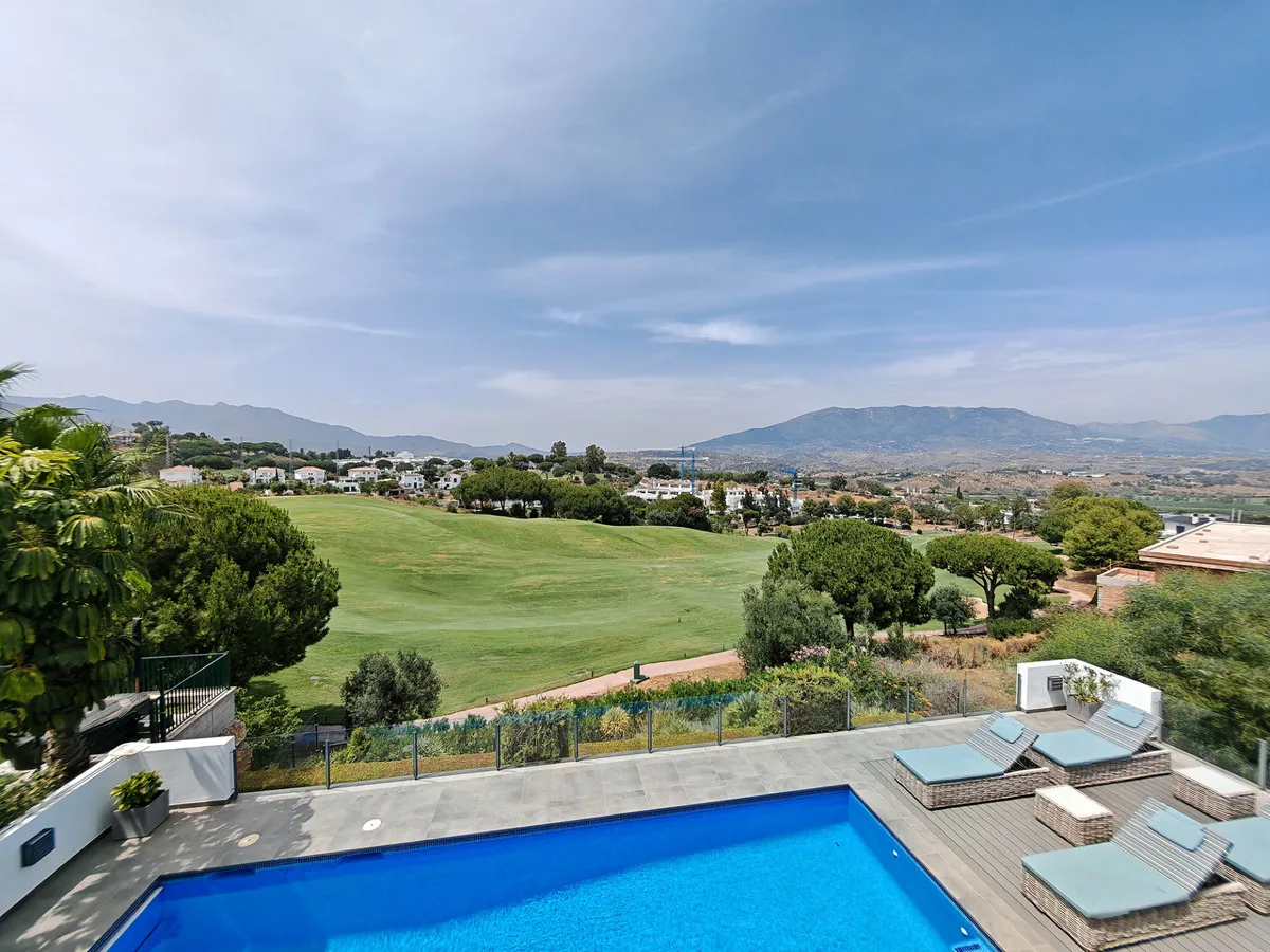 3ae9d338-f7b6-4088-ad28-d9e9bae31d50