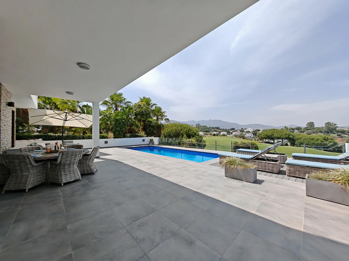 8a071897-e087-43ea-8dc9-d78c403b21fe