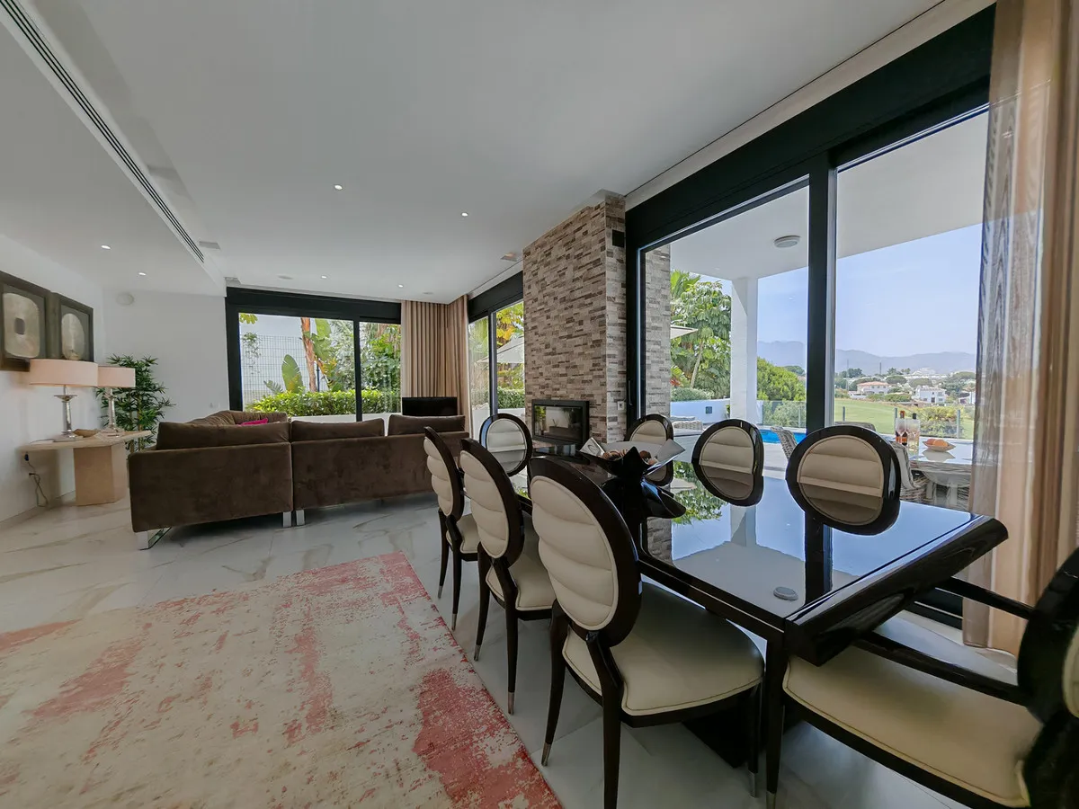 963cc14a-a76e-4554-8095-d8e3ec9b95ca