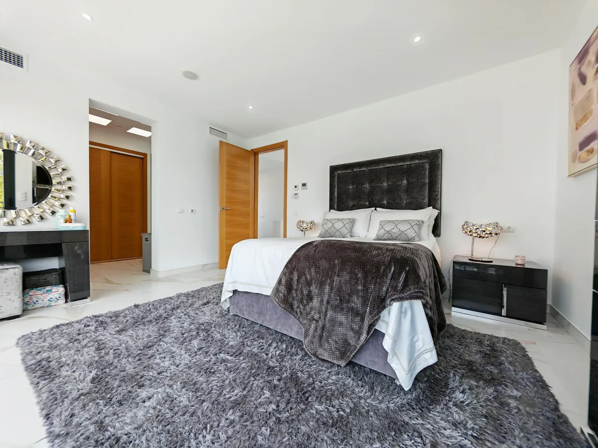 a51e746b-d15b-4f17-ae08-c83e2cf42d8b