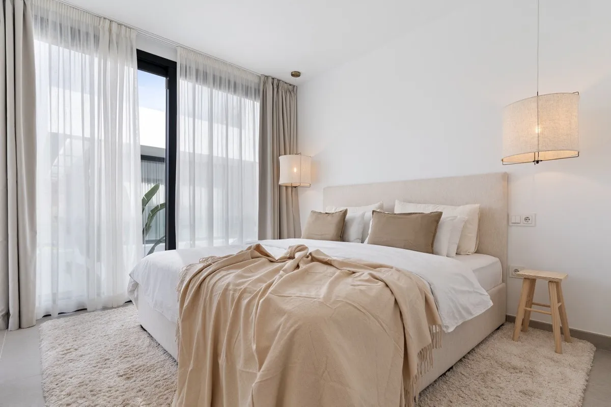 3e7697ba-e9da-4f22-acbb-c4e76f97703e