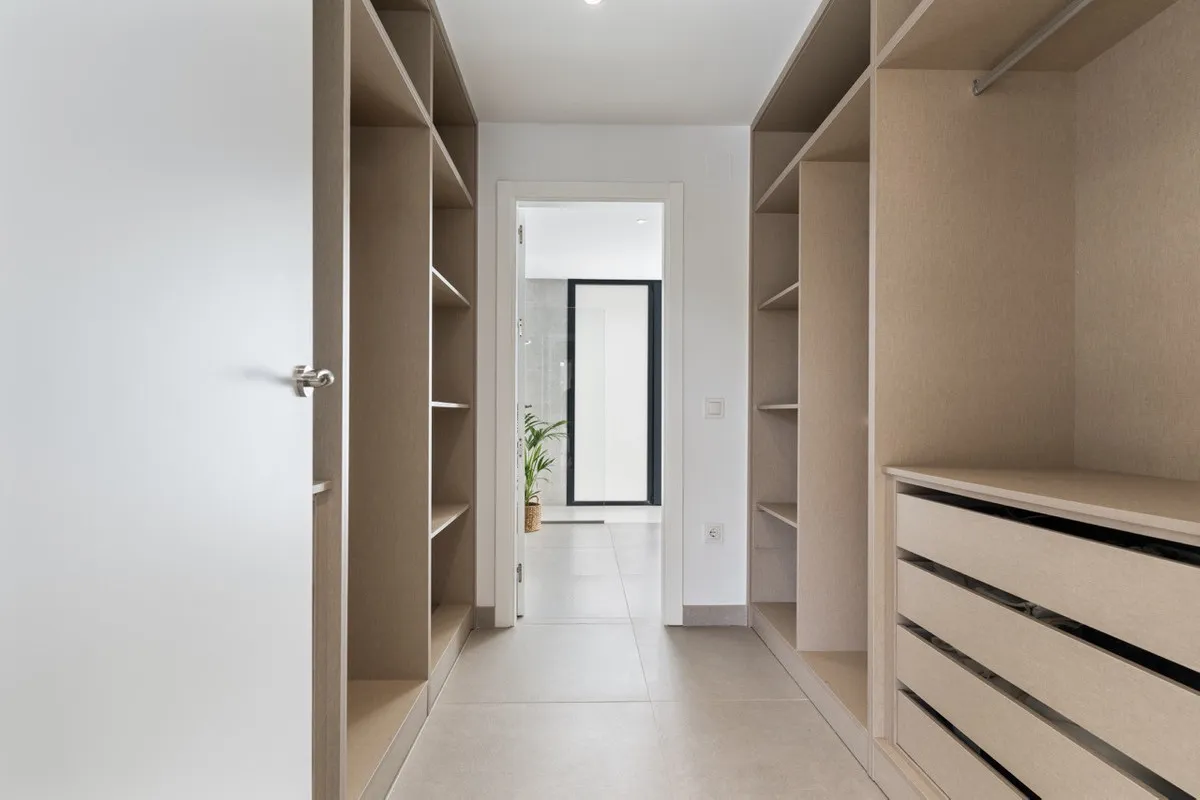 fc7d1c63-0684-4dce-9d0f-c7f4a00c6b10