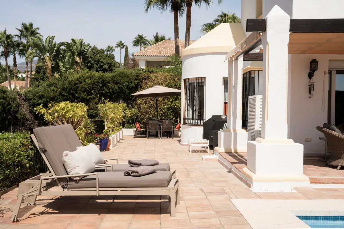 296e5d05-60bf-40a9-aa91-799921f288eb