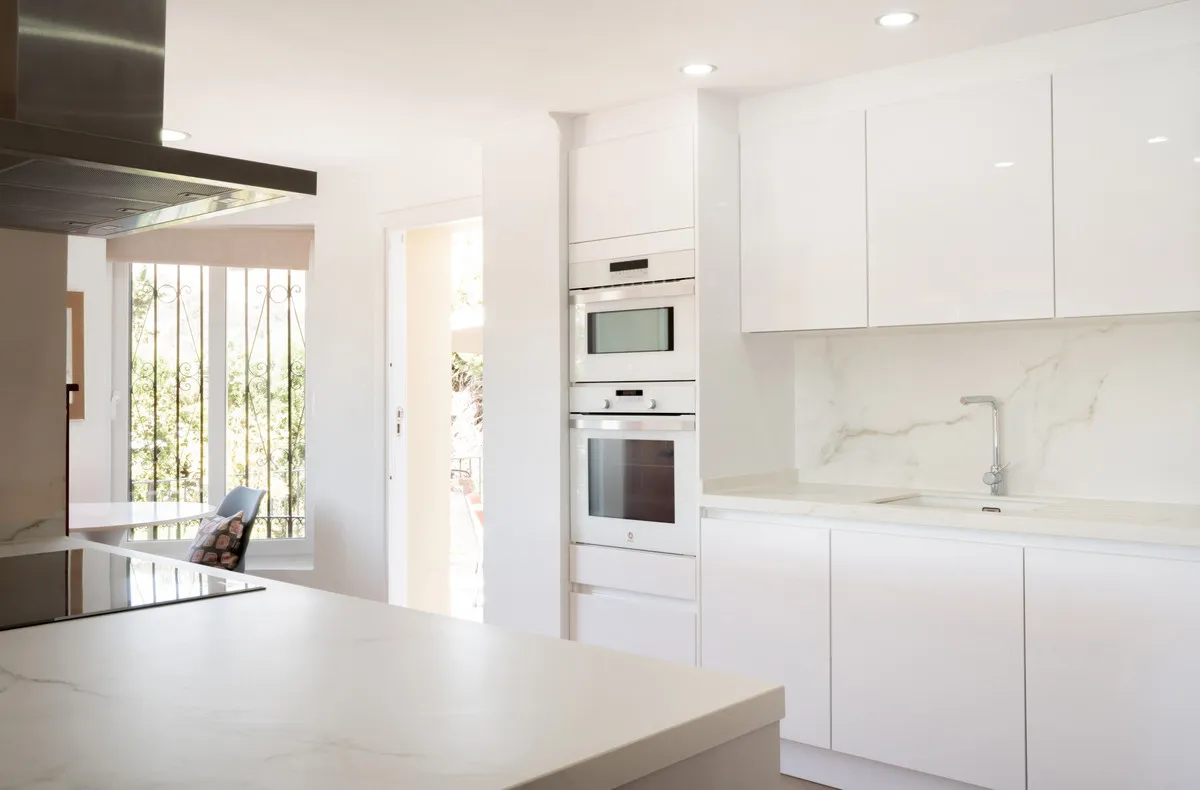 40c78b19-ef9b-4750-9d96-181fd6d0c101