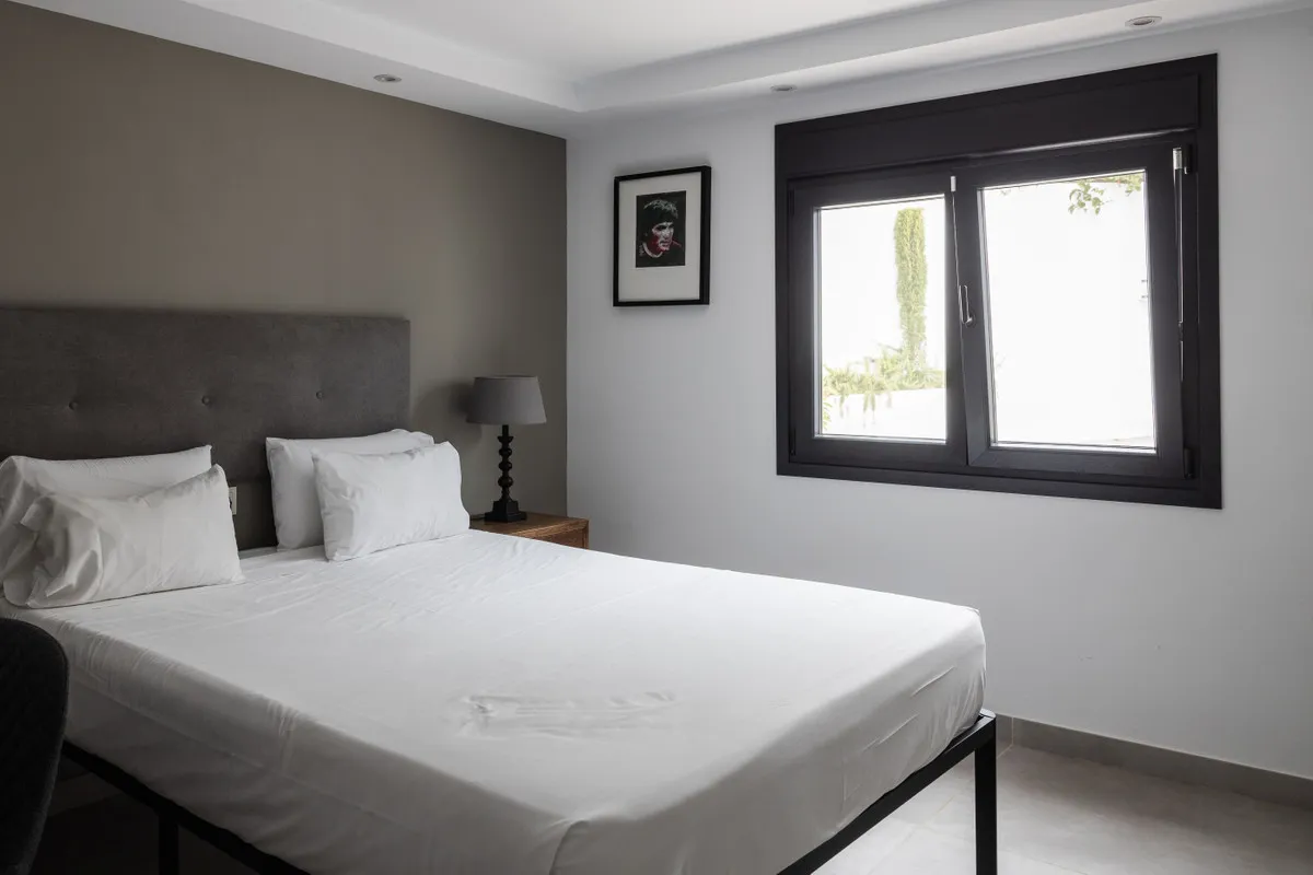 561c7183-c8f2-4ed9-a343-14f746a75c9d