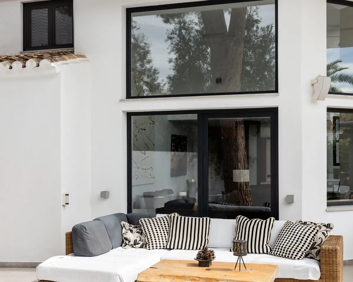 5e1026d5-ad6e-4d7c-87e3-138082100f9b