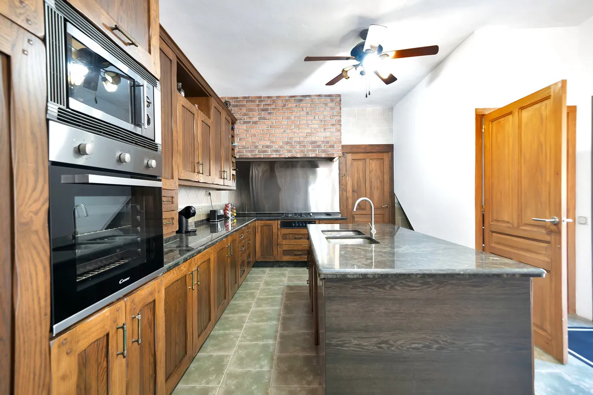 2d32b8d6-855c-40f1-9684-89e1c19e6335