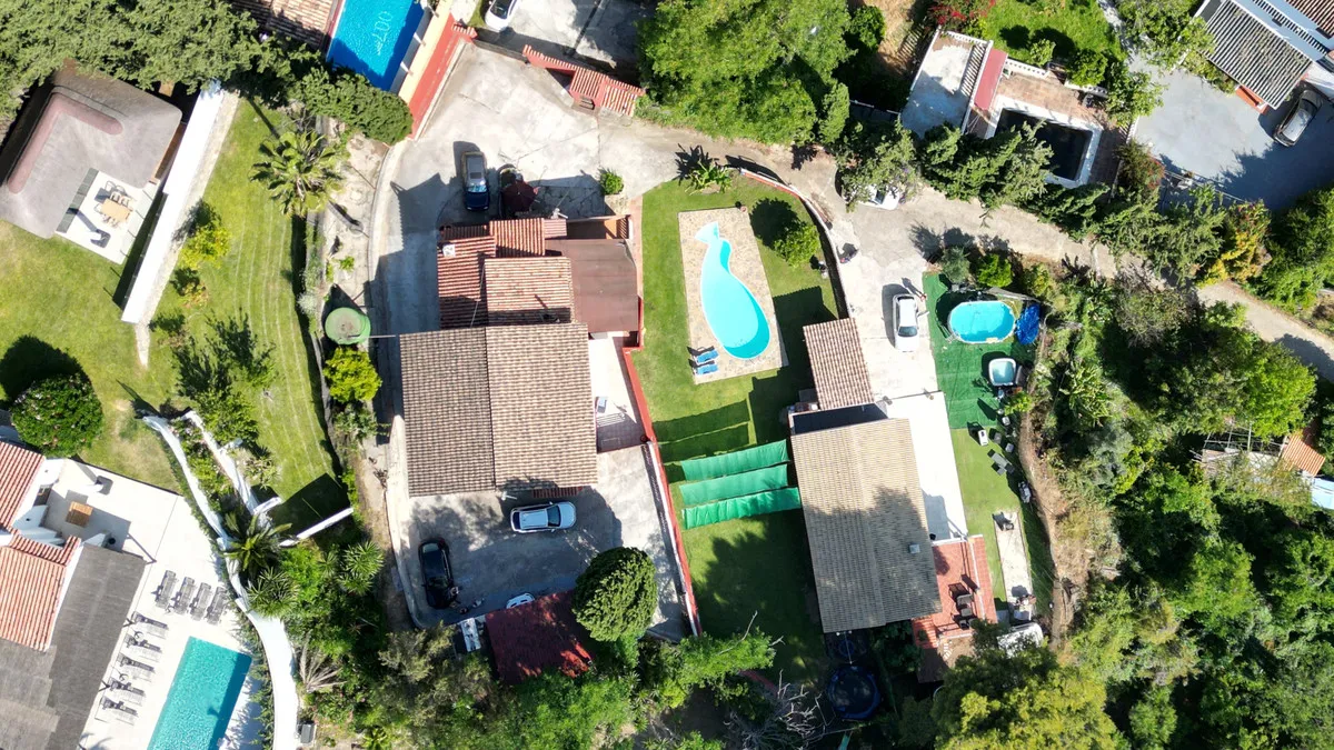 3ac1da7e-8256-4017-bec3-f831ef710972