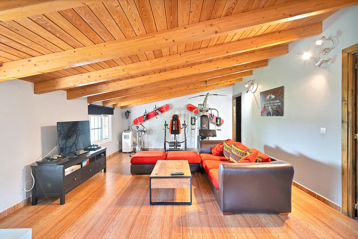 41601f8d-f831-4403-8796-4d34c85cb473