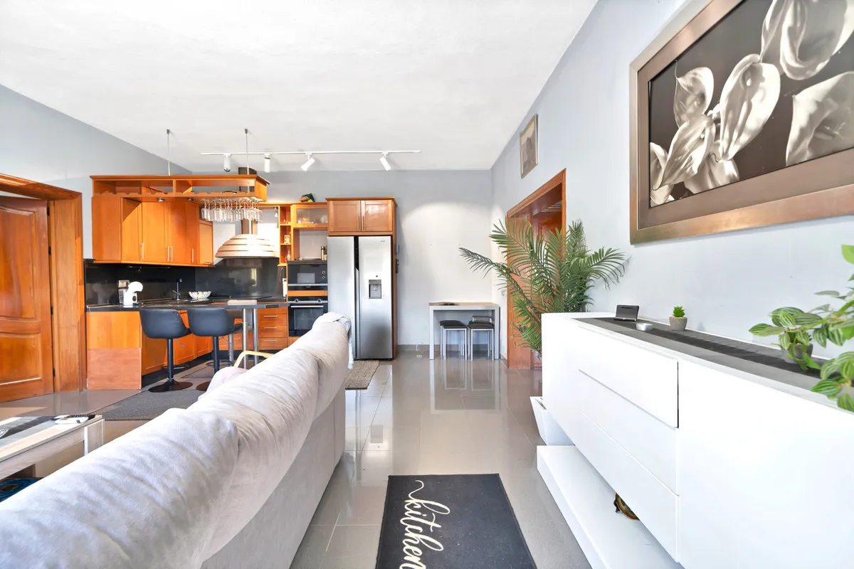 4a51253b-9b71-486f-b407-2e1d150258d5