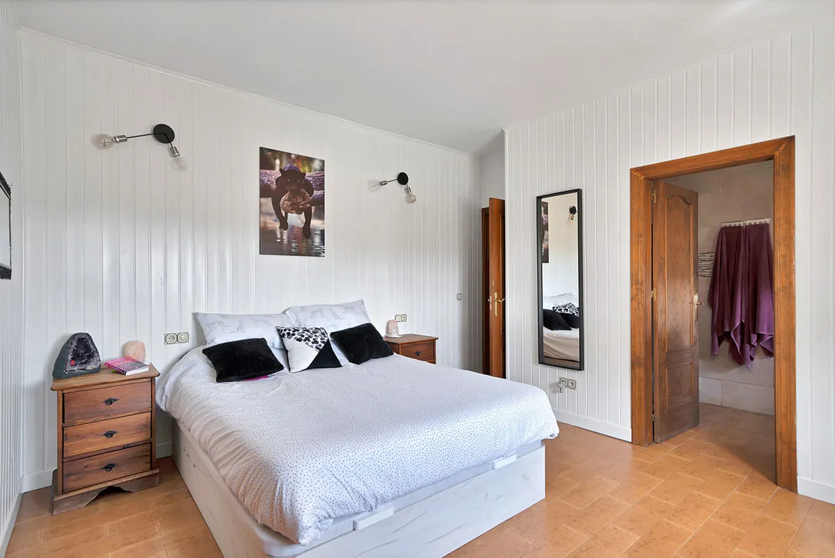 7dd9d022-ea38-4325-b6e8-b5a625b34eaa