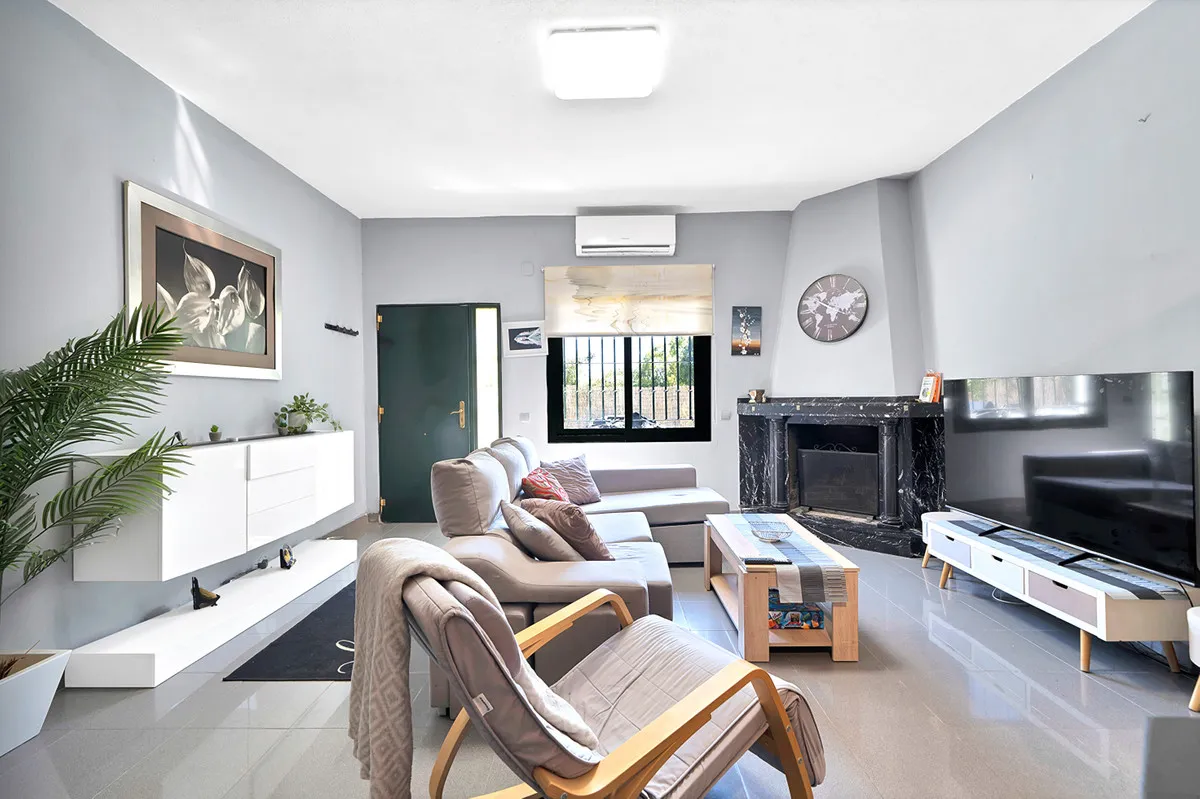 d5b22993-1eb7-4c60-8828-1396130d2ebf