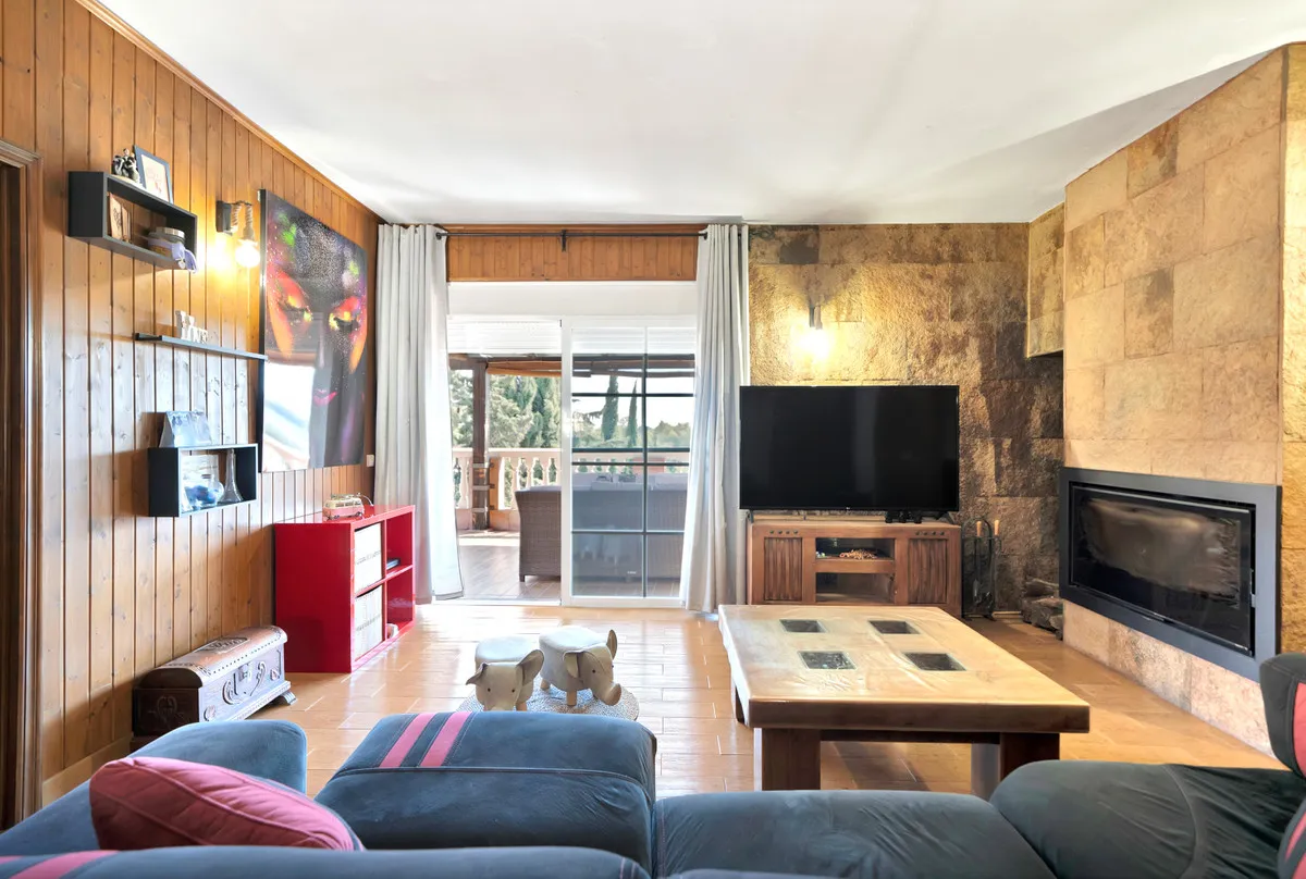 fa6ad226-7aee-4c78-a2ee-0fed132f3e0f