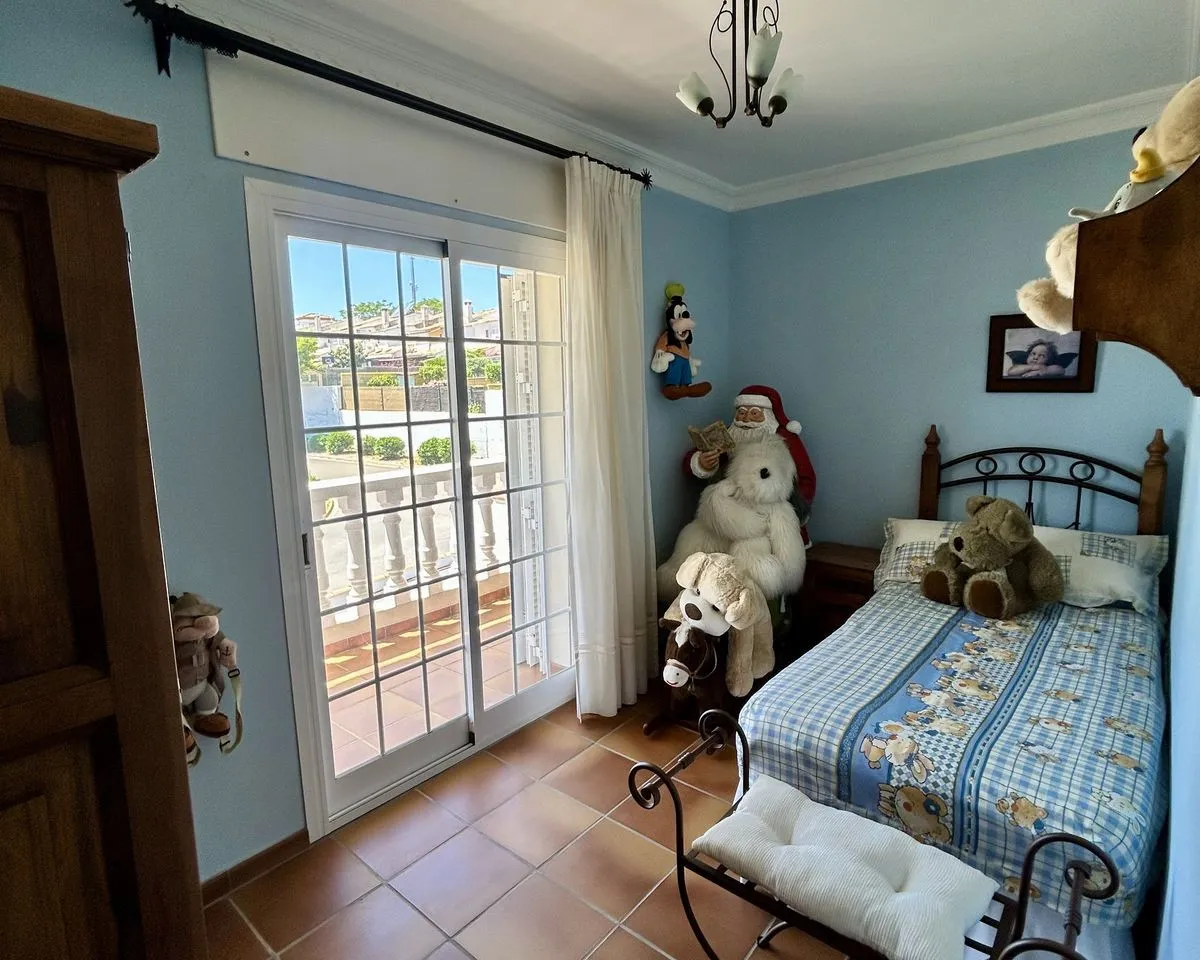 43ccc623-43a7-49cb-8c62-5b9c0c52d556