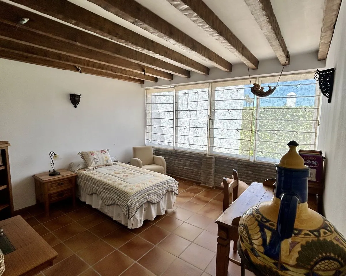 8f9bec0a-d0ac-4abe-9608-51f6a2bd6ecb