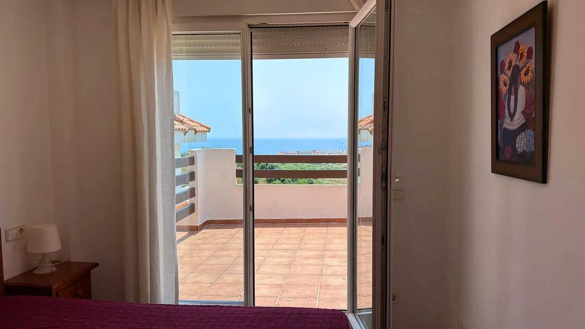 158f1691-c045-40d6-a460-d98dc1adde03