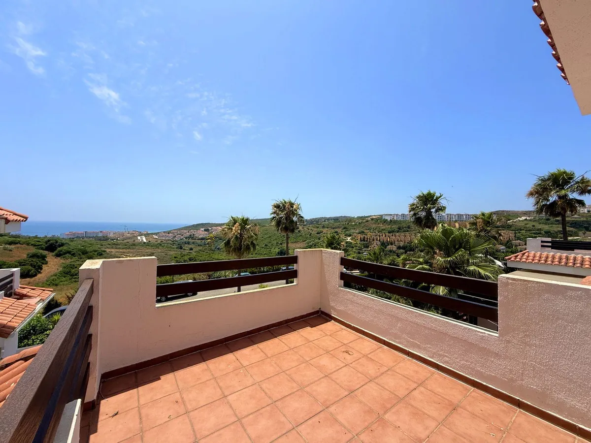 1ef07cb6-d142-46b9-9f84-ef71ab0a9562