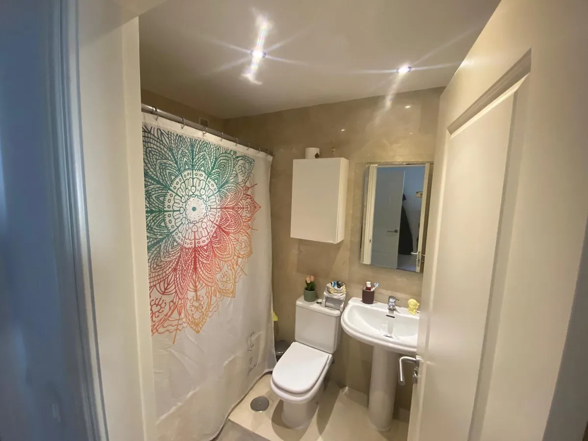 856533fd-f080-4685-b0b1-a464e1f0fb00