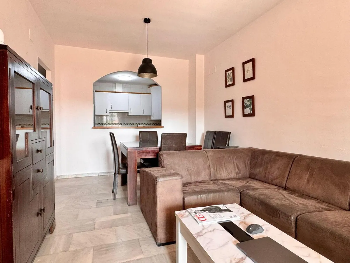 2e90a6b5-5837-4874-80a3-49bc9d606edb