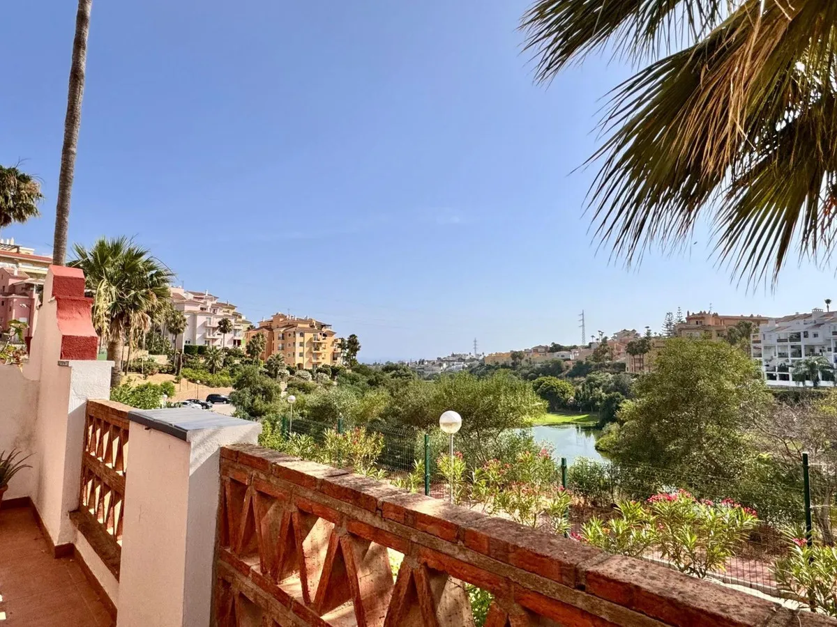 73ee96c1-9b63-4153-be97-eb6a482dd2ab