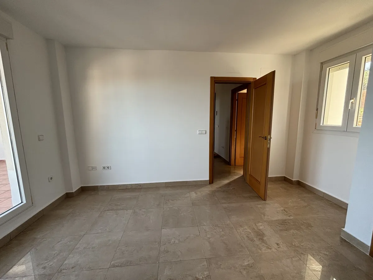 1f1ae0be-1250-494d-b954-827819a3e71d