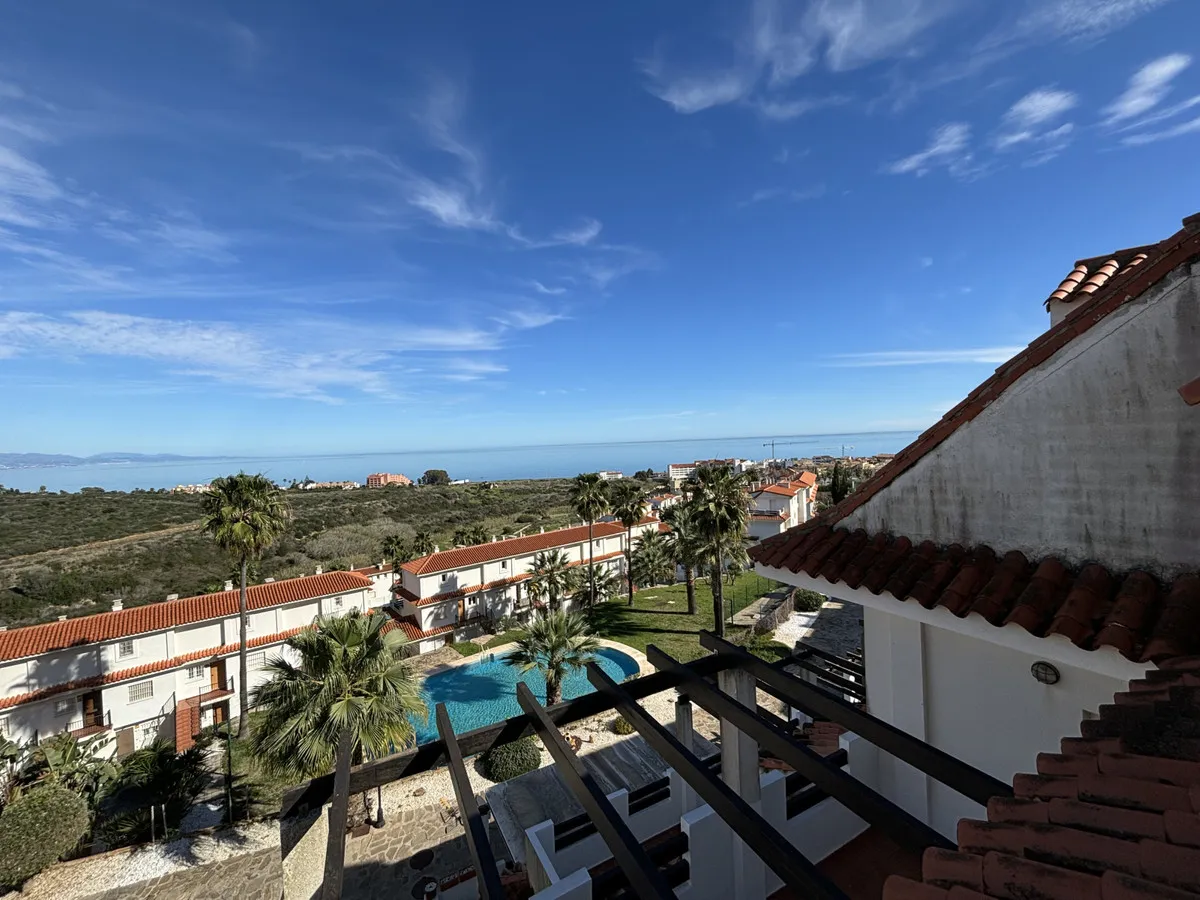 b8107e3f-8598-4657-b315-88632f257f4a