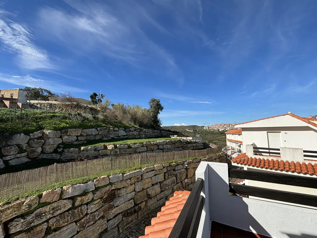 efaa8f16-7e8f-4ce0-afb3-43817321feea