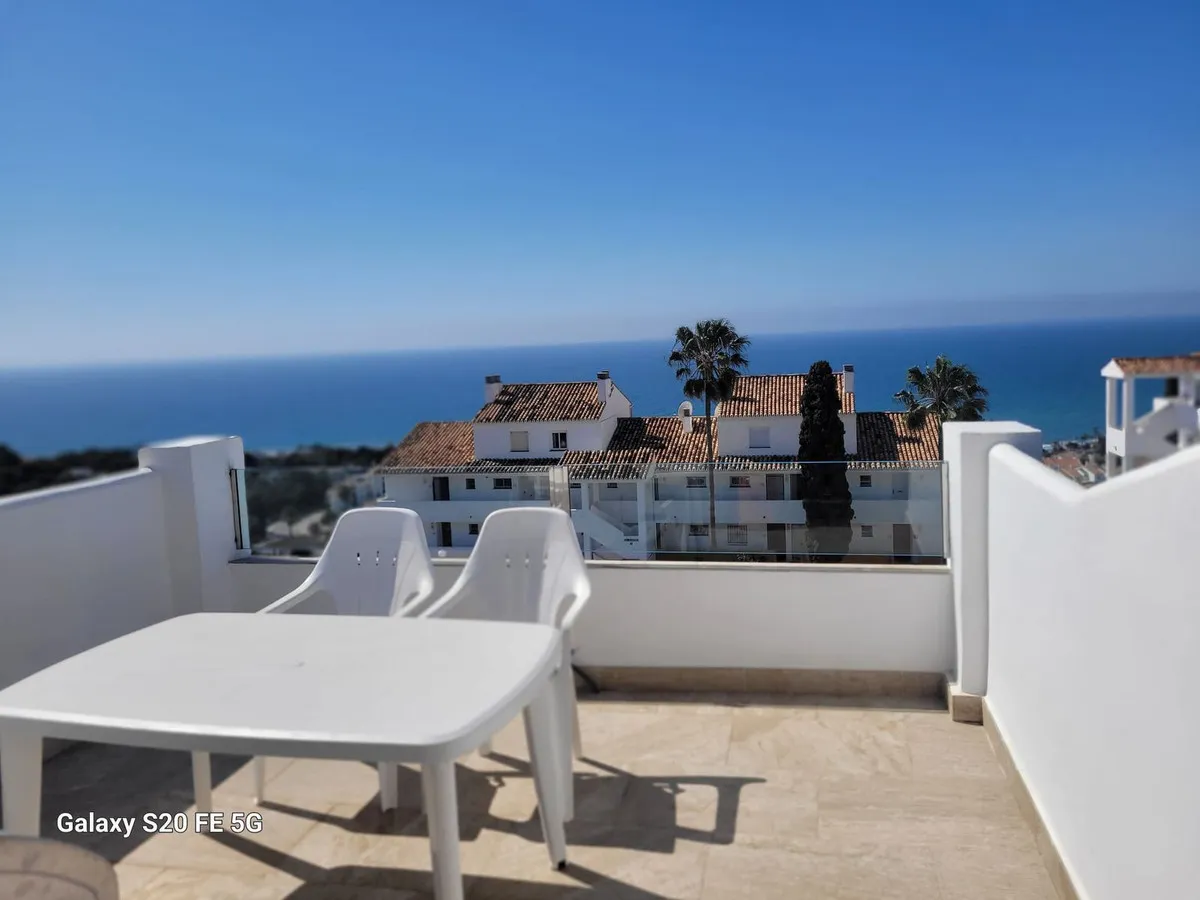 90ce90a5-b1e9-4dd2-b387-716a57d00bfe