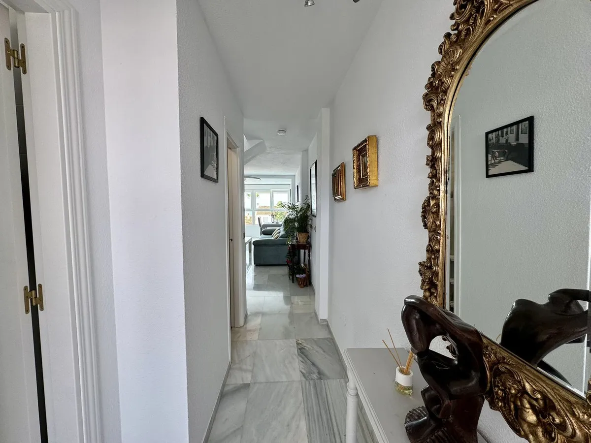 b9b5839b-57d9-4c51-9360-b6596cfe02d0