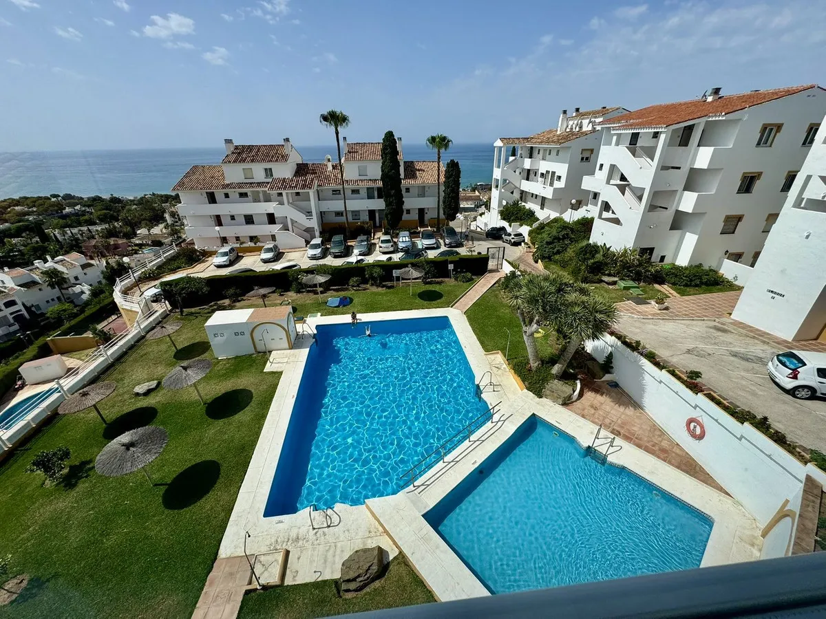 dc505ee1-8cb7-45c2-8455-63b6040d9ca9