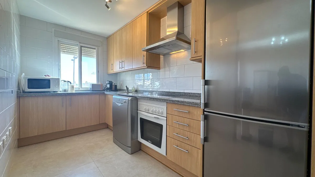 bb64c5a2-4ee1-4041-8d8a-6b37b2d10384