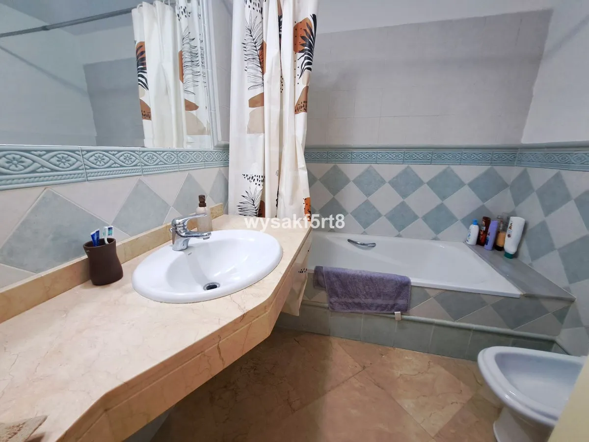 623001ba-131d-4174-8c4d-9e2b51fb32de