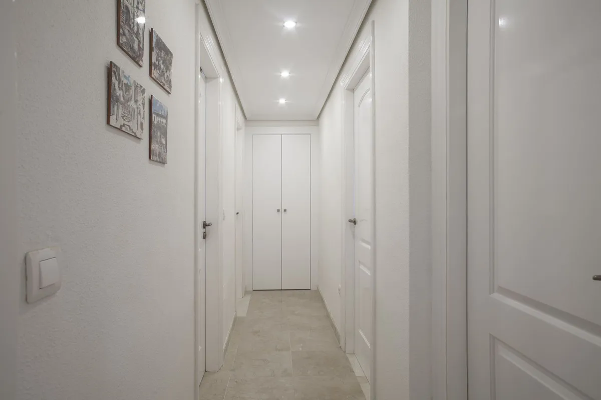 7f8e58dc-a4e2-4131-8ea2-0afc89aa2693