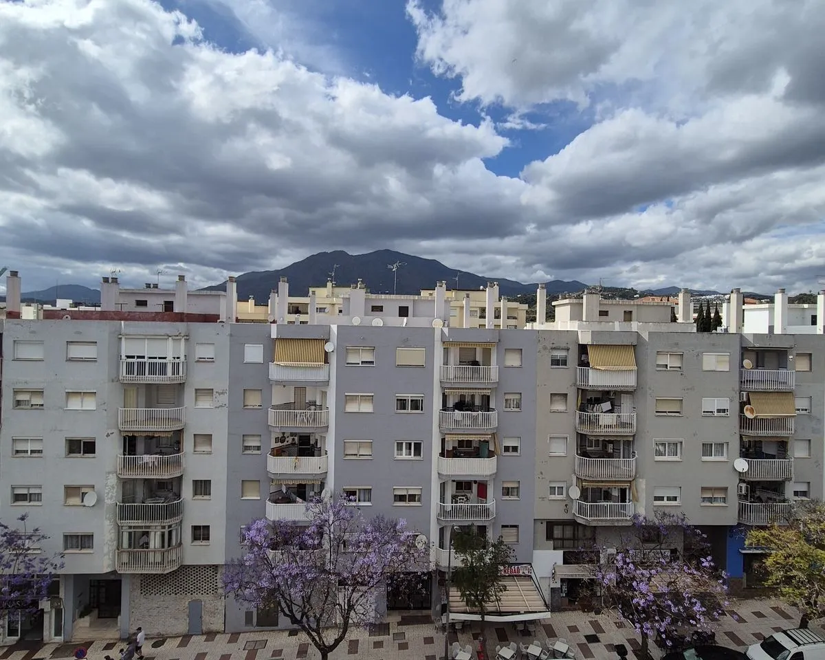 a5165143-1988-49c2-afe9-caaab742d210