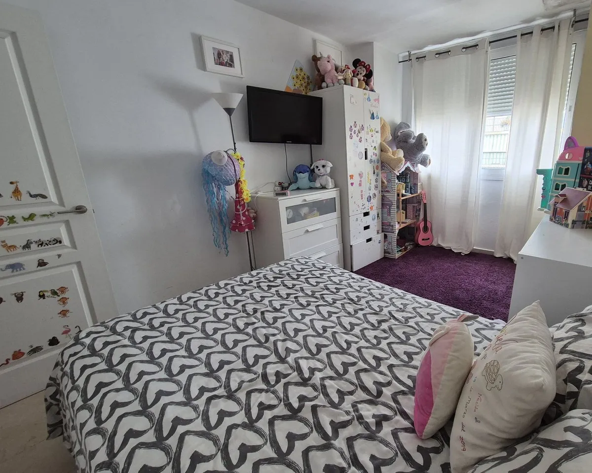 a63ca7f2-f1cb-4cb1-a511-7d1c7fc7b941