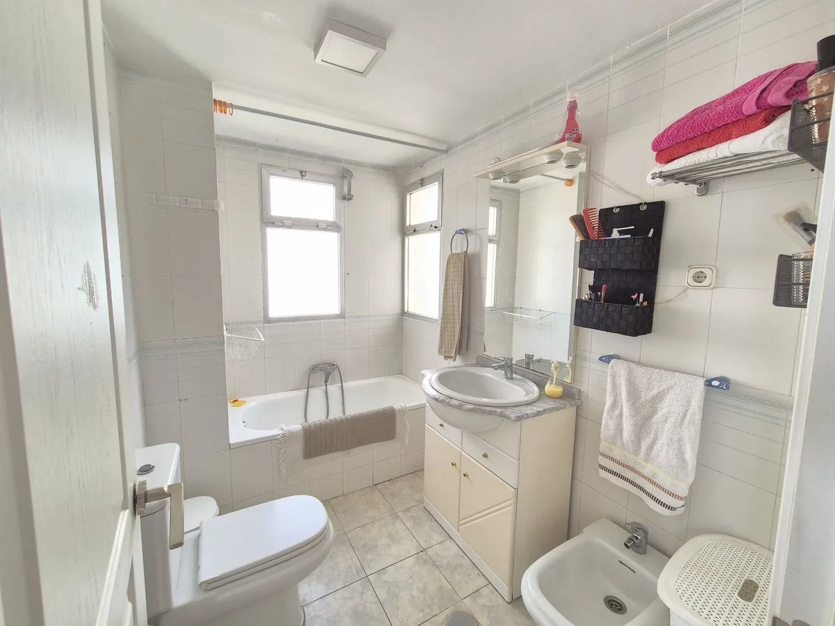 b41a2642-13c2-42ba-b961-2f870096f4b3