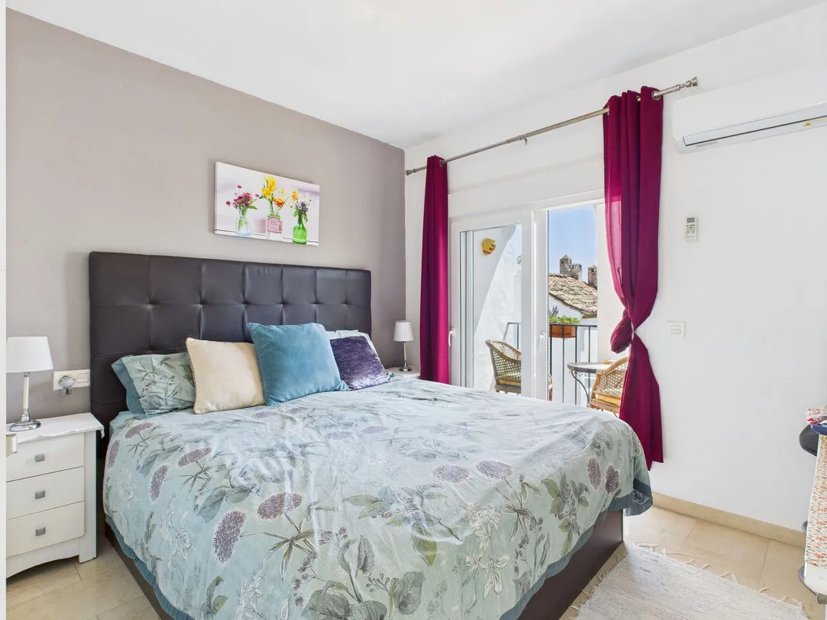 6f2b8196-1c48-456c-a879-bfcd296494a1